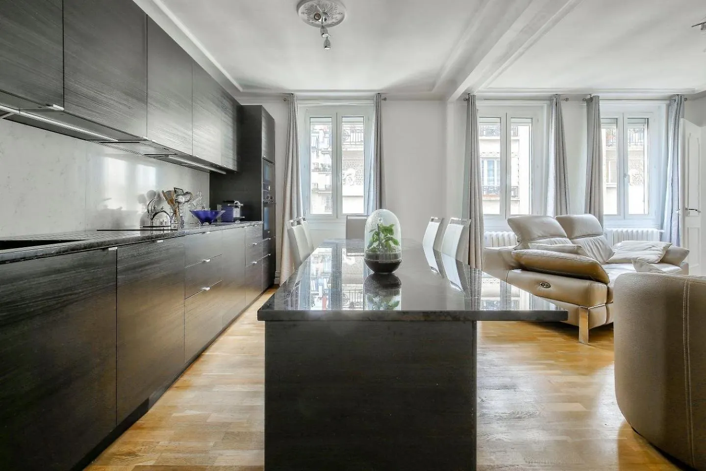 פריז Appartement Au Coeur Du 17Eme 0*,