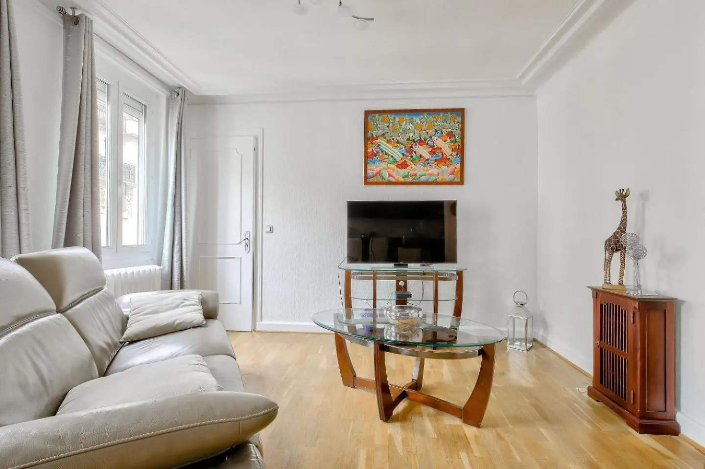 פריז Appartement Au Coeur Du 17Eme